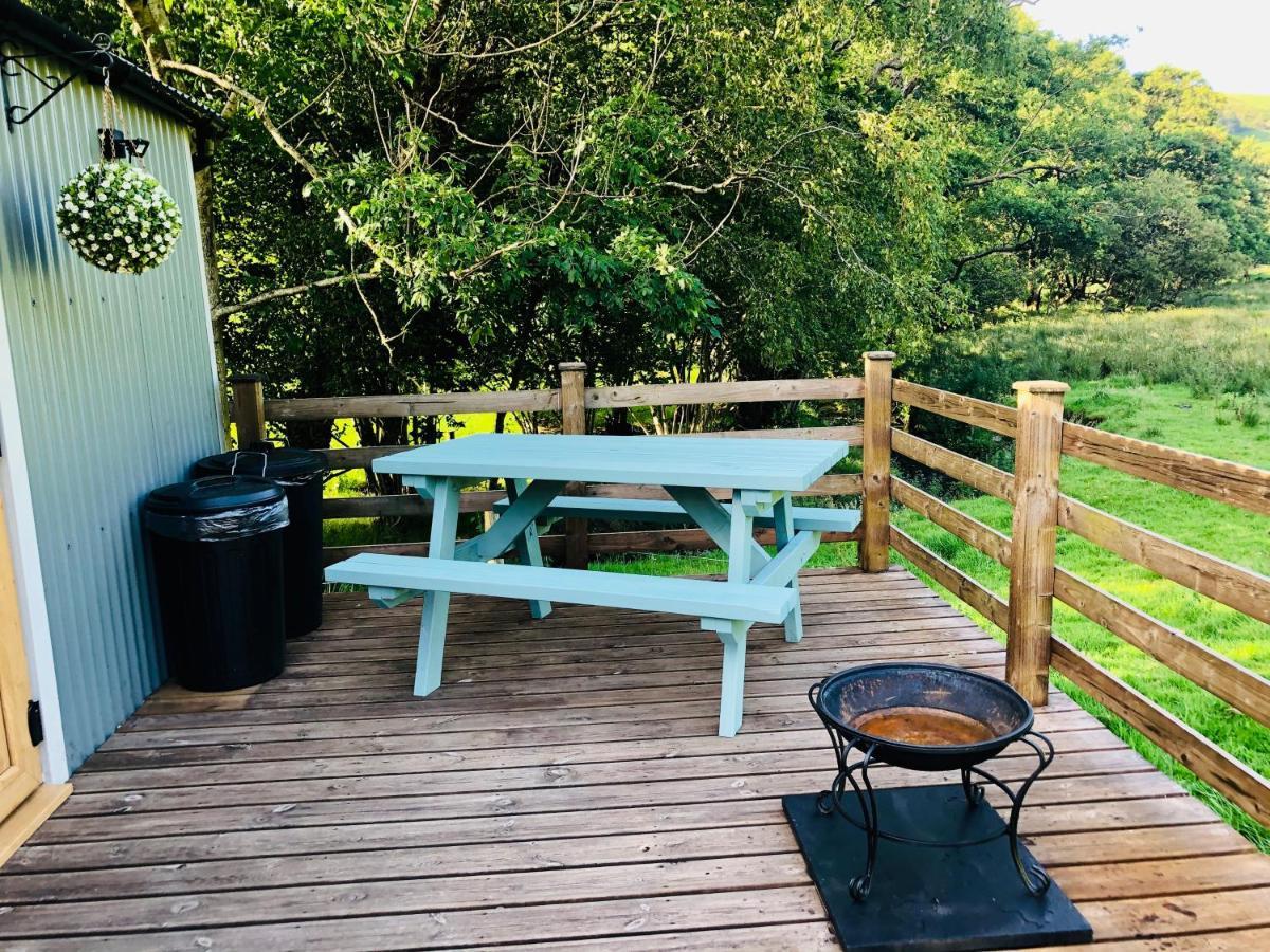 Mid Wales Luxury Huts Деревянный коттедж Darowen